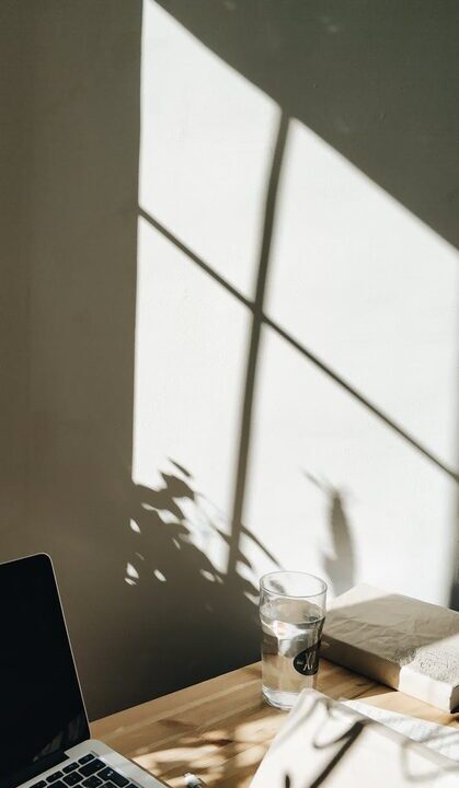 Simple Ways to Create a Cozy and Productive Home Workspace